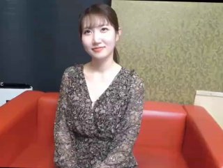 九色番茄四川的妹子，美容员的美导，背着老公跟我偷情检界內察瞰